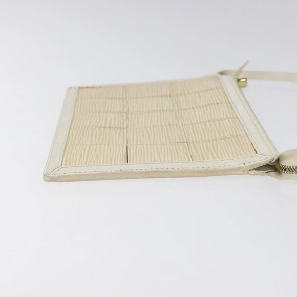 LOUIS VUITTON Epi Stretch Delmonico Pouch Cream - Picture 8 of 15
